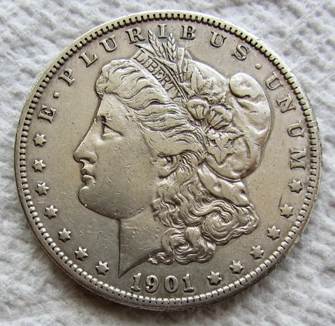 1901 S Morgan Silver Dollars thumbnail