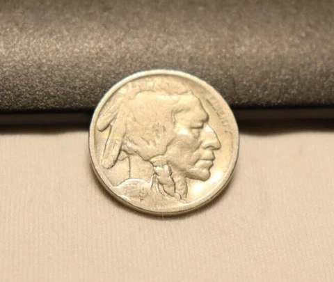 1919 D Buffalo Nickels thumbnail