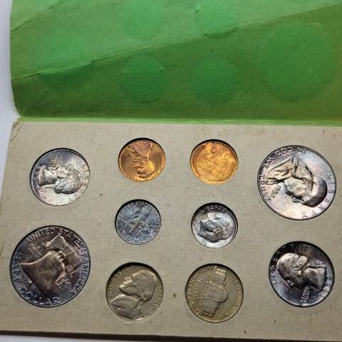 1958 US Coin Mint Sets thumbnail