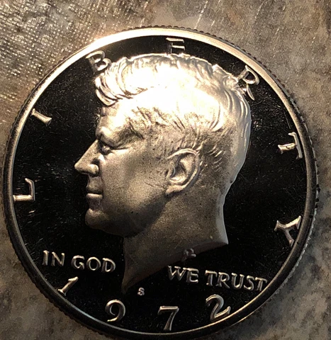 1972 S Kennedy Half Dollars thumbnail