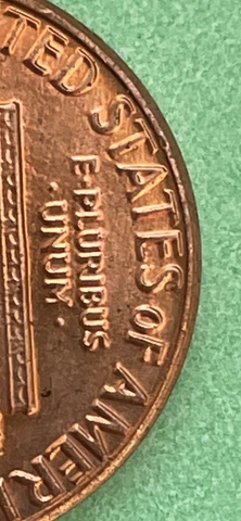 1983 Lincoln Memorial Small Cents thumbnail