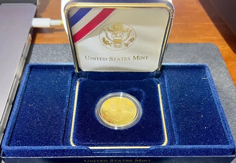 2003 US Modern Gold Commemorative Coins thumbnail