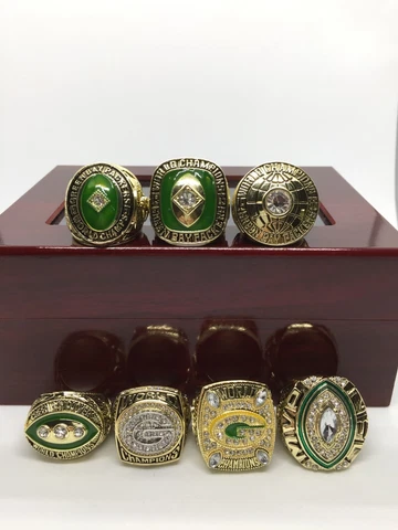 Aaron Rodgers Rings thumbnail