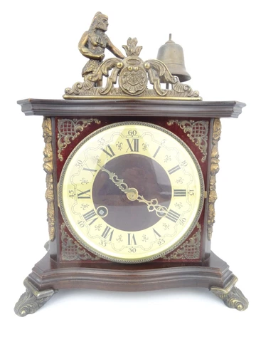 Antique 8-Day Bracket Clocks thumbnail