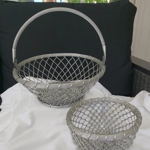 Antique Aluminum Wire Baskets thumbnail