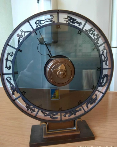 Antique Art Deco Mystery Clocks thumbnail