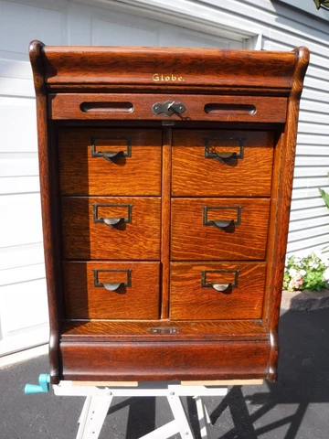 Antique Bedside Cabinets thumbnail