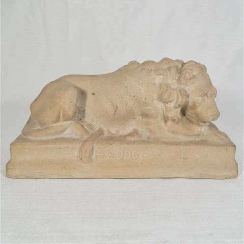Antique Beige Garden Statues thumbnail