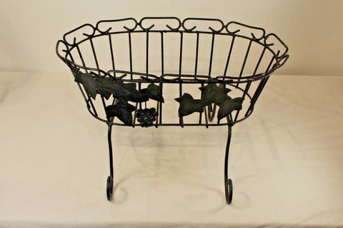 Antique Black Planters thumbnail