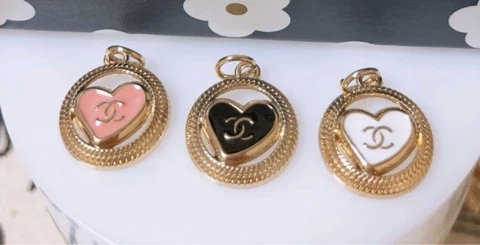 Antique Black Sewing Buttons thumbnail