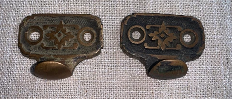 Antique Black Window Sash Locks thumbnail