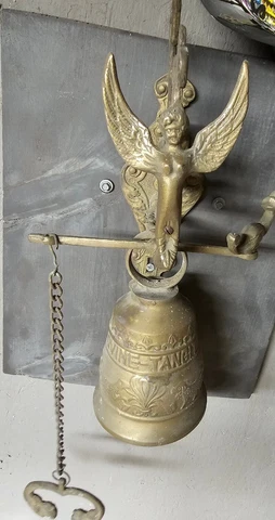 Antique Brass Door Bells thumbnail