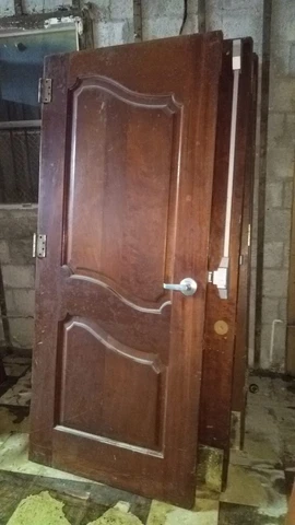 Antique Brown Double Doors thumbnail