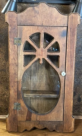 Antique Brown Medicine Cabinets thumbnail