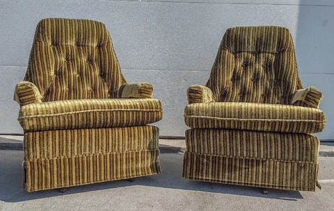 Antique Brown Swivel Chairs thumbnail