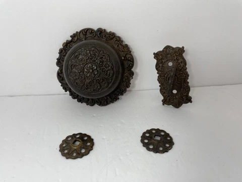 Antique Cast Iron Door Bells thumbnail