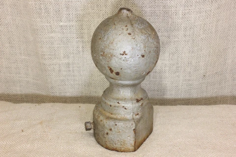 Antique Cast Iron Fence Finials thumbnail
