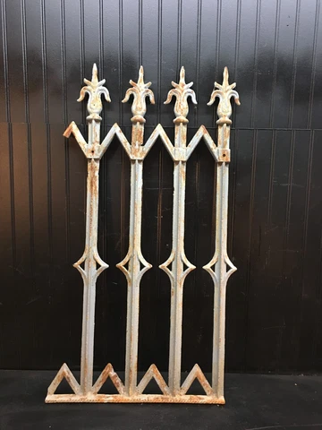 Antique Cast Iron Fences thumbnail