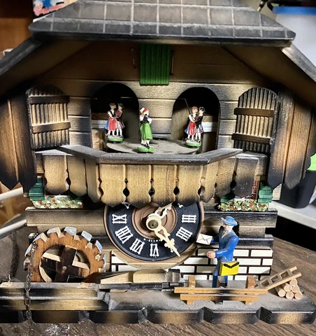 Antique Chimes Cuckoo Clocks thumbnail