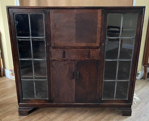 Antique Cocktail Cabinets thumbnail