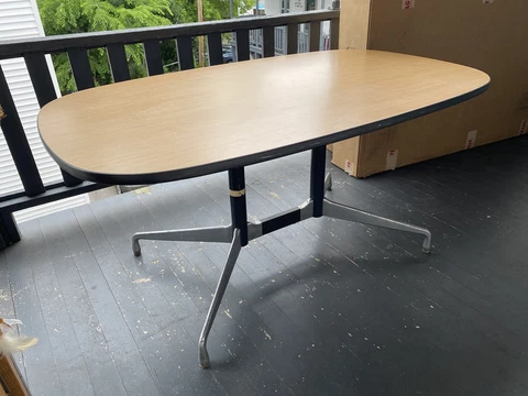 Antique Conference Tables thumbnail