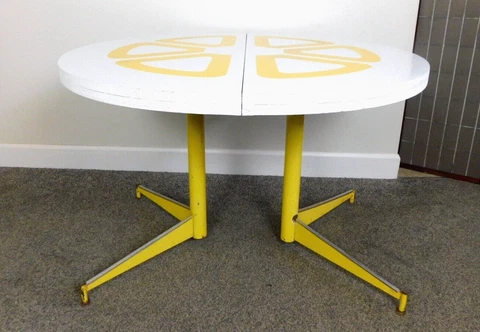 Antique Dining Tables thumbnail