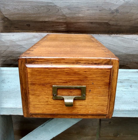 Antique Drawer Cabinets thumbnail