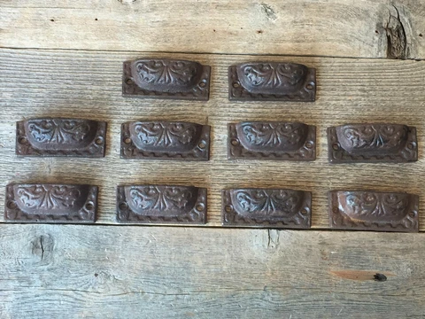 Antique Drawer Knobs thumbnail