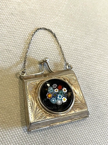 Antique Edwardian Silver Boxes thumbnail