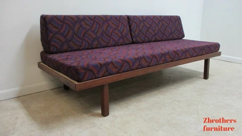 Antique Fabric Sofas thumbnail