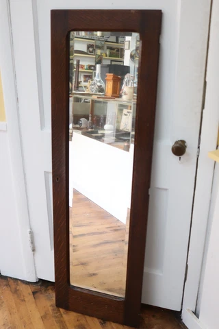 Antique Furniture Mirrors thumbnail