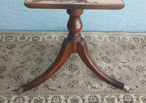 Antique Furniture Pedestals thumbnail