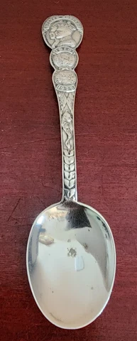 Antique George V Silver Spoons thumbnail