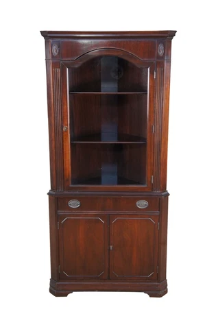 Antique Georgian Corner Cabinets thumbnail