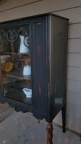 Antique Glass China Cabinets thumbnail