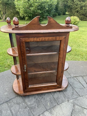 Antique Glass Curio Cabinets thumbnail