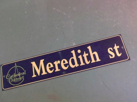 Antique Gold Street Signs thumbnail
