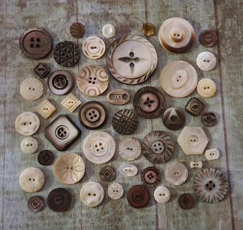 Antique Gray Sewing Buttons thumbnail
