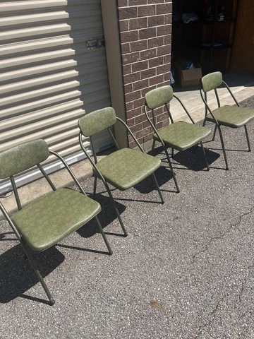 Antique Green Folding Chairs thumbnail