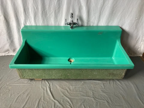 Antique Green Sinks thumbnail