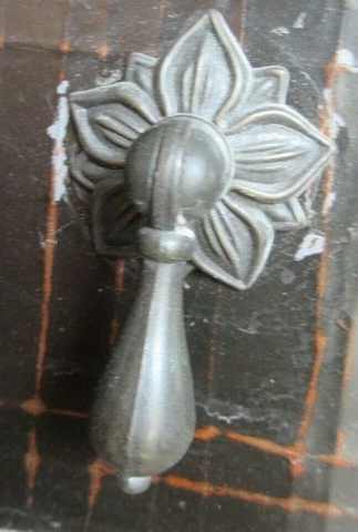 Antique Handles Sideboards thumbnail