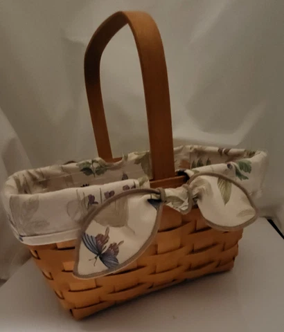 Antique Indoor Bread Baskets thumbnail