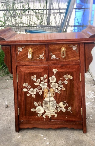 Antique Jewelry Cabinets thumbnail