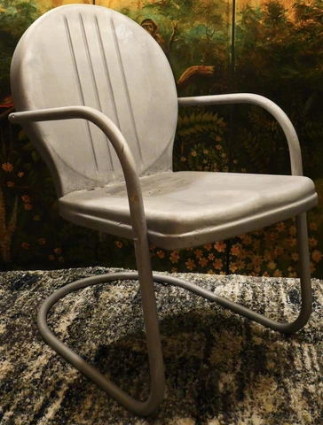 Antique Lawn Chairs thumbnail