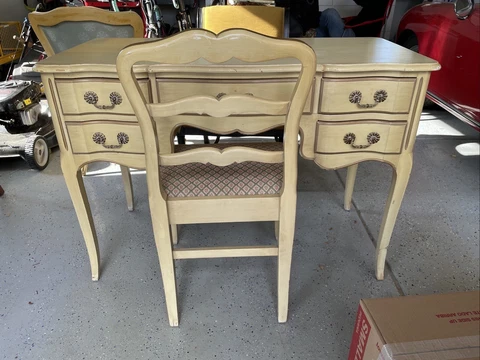 Antique Louis XV Desks thumbnail
