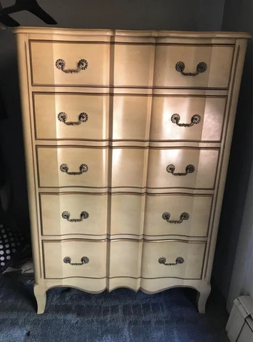 Antique Louis XV Dressers thumbnail