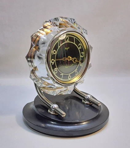 Antique Metal Bracket Clocks thumbnail