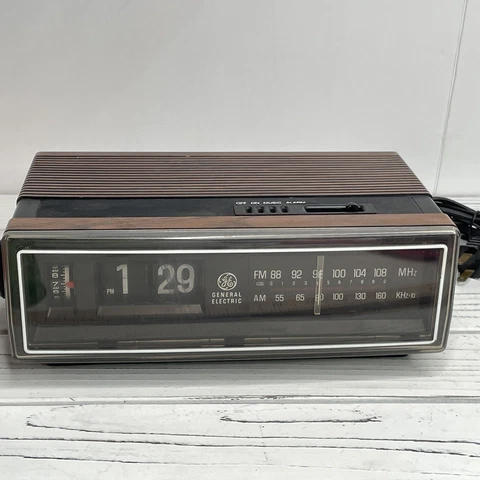 Antique Metal Clock Radios thumbnail