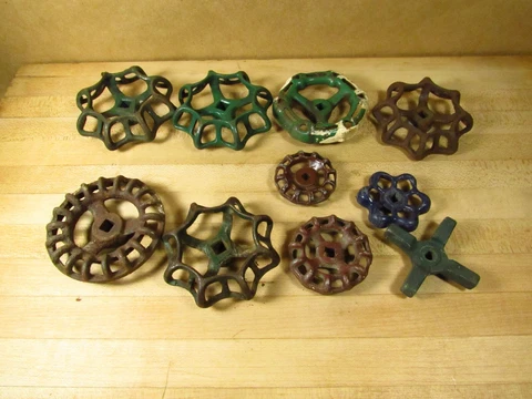 Antique Metal Faucets thumbnail