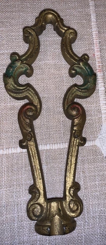 Antique Metal Lamp Finials thumbnail